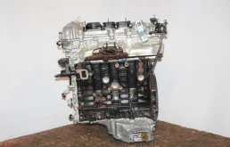 Двигатель без навесного для Chevrolet Orlando на фотографиях