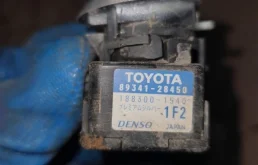 Датчик парктроника для Toyota Land Cruiser на фотографиях