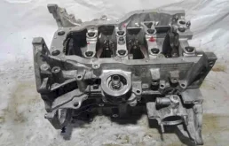 Двигатель без навесного для Hyundai i40 на фотографиях